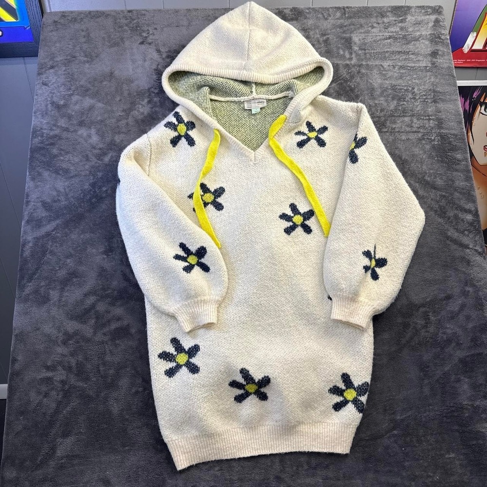 Anthropologie Saturday Sunday Womens Med Cream Daisy Knit Hoodie Sweater Dress
